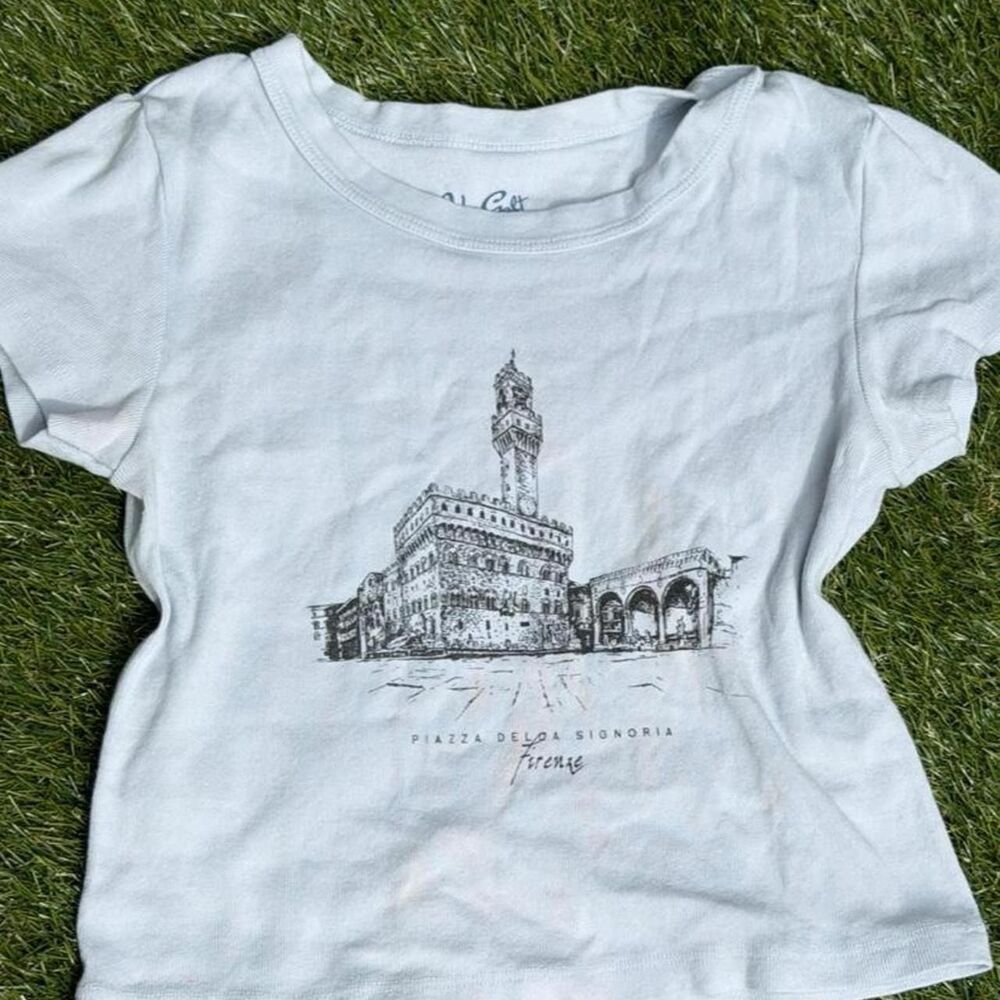 Brandy-melville Women's White and Cream T-shirt
